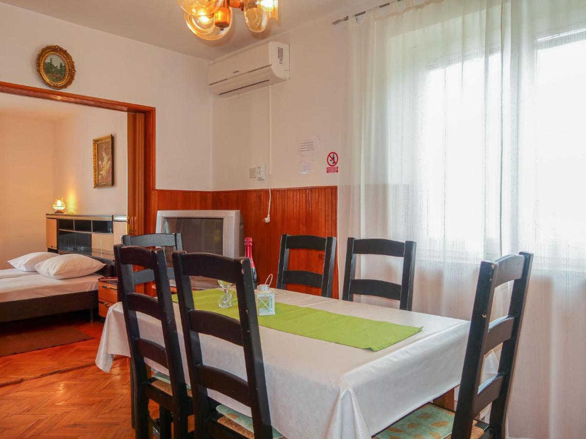 Apartment Nena - Snj219 By Interhome Светий Юрай Екстер'єр фото